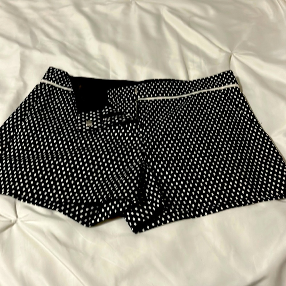 Armani Exchange polka dot shorts - cute !